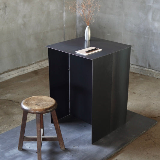 黒皮鉄板の什器(限定10台)