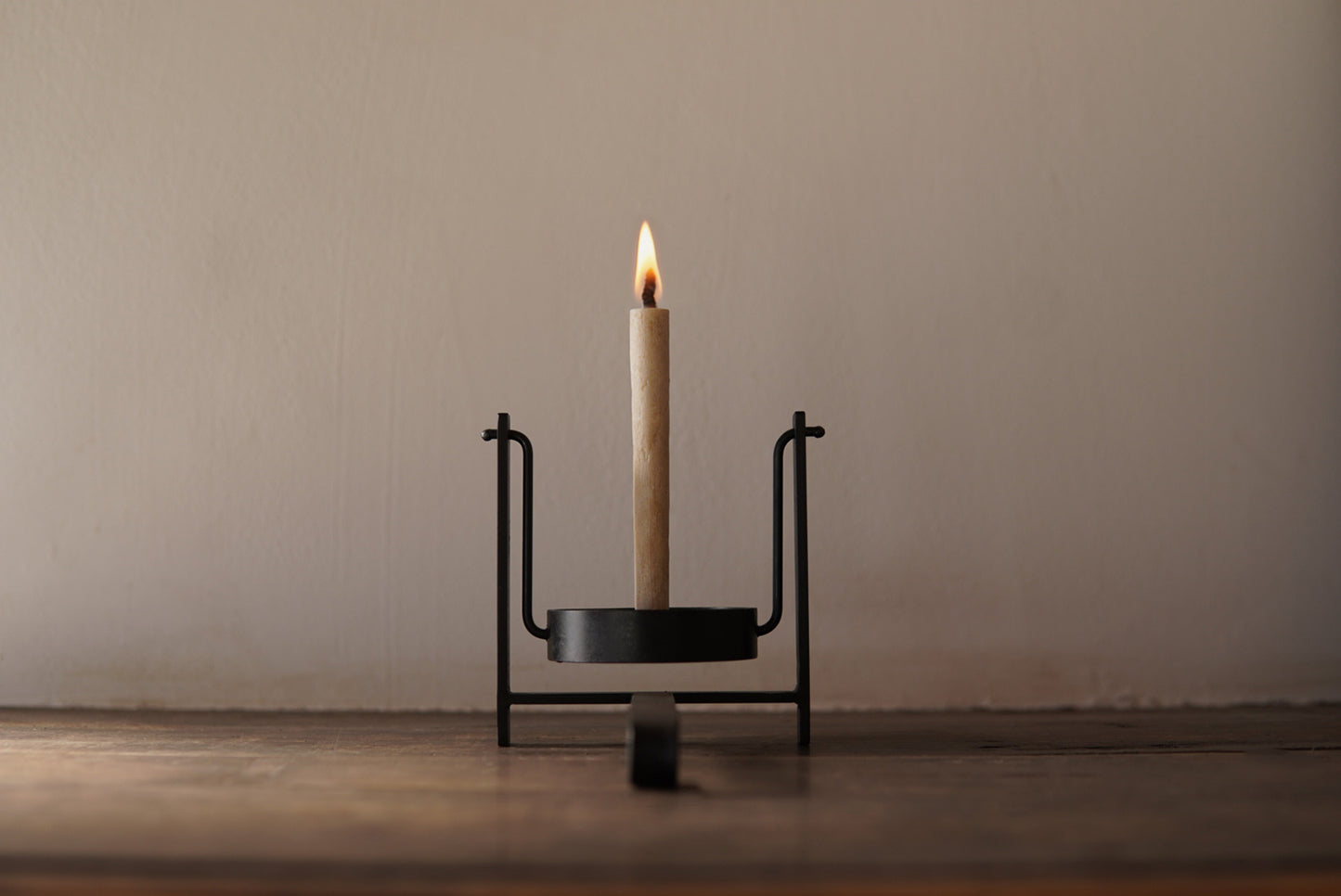 Pendulum candleholder(coming soon)
